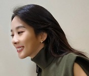 이청아, 도대체 뭘 믿고 이리 청아한 거야.."많이 사랑 받았음 좋겠다"