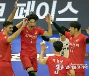 공격성공,기뻐하는 한국전력 선수들.