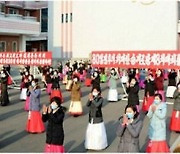 북한 신의주방직공장 노동자 기숙사 건설