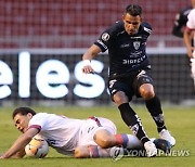 ECUADOR SOCCER COPA LIBERTADORES