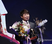 K리그1 포항, 김기동 감독과 재계약..'2년 더!'