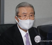 임대차법 현장점검 간 김종인 "24번 부동산대책, 분쟁 더 커져"