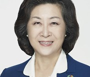 김은미 교수, 이화여대 제17대 총장 선출.."코로나시대, 대학 위기 돌파 기대"(종합)