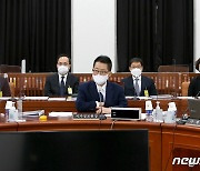 [속보]국정원 "김정은, 방역규정 이행 안한 핵심 간부 처형"