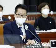 국정원 "김정은, 환전상 처형 등 비합리적 행동"