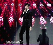 [2020 AAA HD Preview]강다니엘 '멋지게 턱시도 입고'