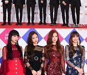 방탄소년단X블랙핑크, 美 타임지 '올해의 인물' 후보 선정..높아지는 K팝 위상