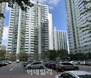 [경매브리핑] '3억대' 부산진구 양정동 현대아파트, 51대 1 경쟁