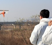 첫 '고병원성 AI' 의심 정읍 오리농장 주변 가금류 살처분