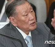 정몽구 명예회장, 4개월여만에 퇴원.. 대장 게실염 호전