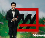 김수현, 조각이네 조각[포토엔HD]