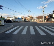 군 거리두기 2.5 단계..발길 뚝 끊긴 철원 와수리 읍내