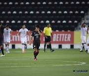 [ACL REVIEW] '통한의 막판 실점' 서울, 치앙라이에 1-2 패..2위 유지