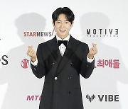 [포토]이준기, '하트에 미소까지~'