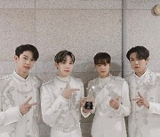 AB6IX, 2020 AAA에서도 빛난 비주얼 "에비뉴, 고맙고 같이 오래 달려요" [스타IN★]