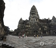 CAMBODIA ANGKOR WAT TOURISM