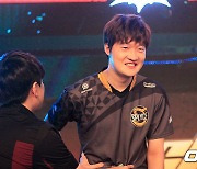 김대엽, 조중혁 3-0 완파하고 8강 진출 [GSL 슈퍼 토너먼트]