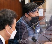 <포토> 인사말 하는 김태완 택배노동자과로사대책위 공동대표