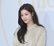 정채연, 구구단 강미나 생일파티 참석.."코로나19 검사"