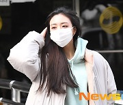 있지 유나, 퇴근길도 화보 컷 [포토엔HD]