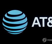 AT&T, 디렉TV 매각 성공하나..일부 150억달러 이상에 응찰