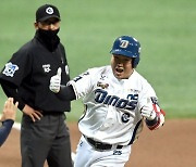 포수 부문 NC 양의지 수상 "많은 것 이룬 해" [KBO 골든글러브]