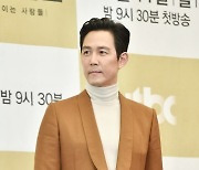 이정재 측 "'날아라 개천용' 출연 논의중..결정된 바 없다"(공식)