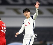 유럽 축구 전문가 "손흥민 재계약, 곧 합의한다"