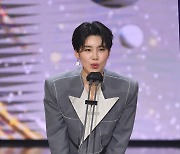 [2020 SBS 연예대상] '꼬꼬무' 장도연 우수상.."2021년 빚 갚아나갈 것"