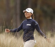 'LPGA 상금왕' 받고 귀국한 고진영 "신기하고 영광스러웠던 한 해"