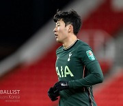 EPL 리그 연기 논의 없었다..'손흥민 100호 골 도전' 토트넘vs풀럼 진행 가능?