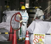 "1시간 내 사망"..日후쿠시마 원전서 초고농도 방사선 발견