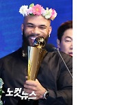 韓 MVP 출신 거포, 日 최대 라이벌에서 장타 경쟁