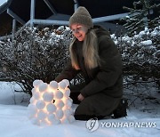 FINLAND CURIOSITIES SNOWBALL LANTERN