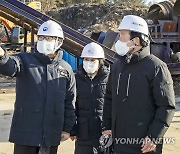 경북 의성 쓰레기산 97% 재활용·매립·소각처리..2~3일 내 완료