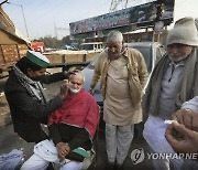 APTOPIX India Farmer Protests