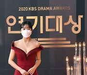 [포토] 조보아, KBS연기대상 '여자 인기상' 수상