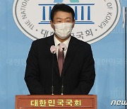 국민의힘, 靑 개편에 "인물이 그렇게 없나..내편만 열광"