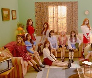 우주소녀, 2020년 글로벌 아티스트로 도약..2021년 성장ing