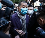 홍콩 시민사회 원로 지미 라이, 새해 전야에 재수감