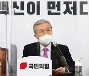 김종인 "동부구치소 코로나 사태, 미필적 고의에 의한 살인"