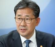 박양우 장관 "마음과 마음을 연결하는 일에 더 매진할 것"