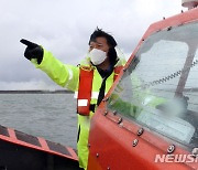 제주 해상 수색현장 점검하는 김홍희 해양경찰청장