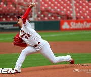 "가장 낮은 ERA 김광현, 2020 신인 랭킹 13위" MLB.com