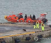 제주 실종 선원 수색하는 해경