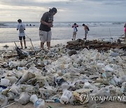 INDONESIA ENVIRONMENTAL POLLUTION PLASTIC WASTE