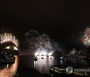 AUSTRALIA SYDNEY NYE FIREWORKS