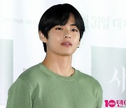 방탄소년단 뷔, 해돋이 같이 보고 싶은 男 아이돌 1위 [공식]