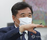 [동정] 서정협 서울시장 대행, 국립서울현충원 참배