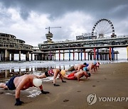 NETHERLANDS NEW YEARS DIVE CANCELED